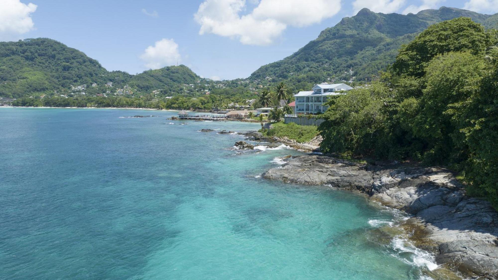 Vallonend Beachfront Villa With Excellent View Bel Ombre Exteriör bild